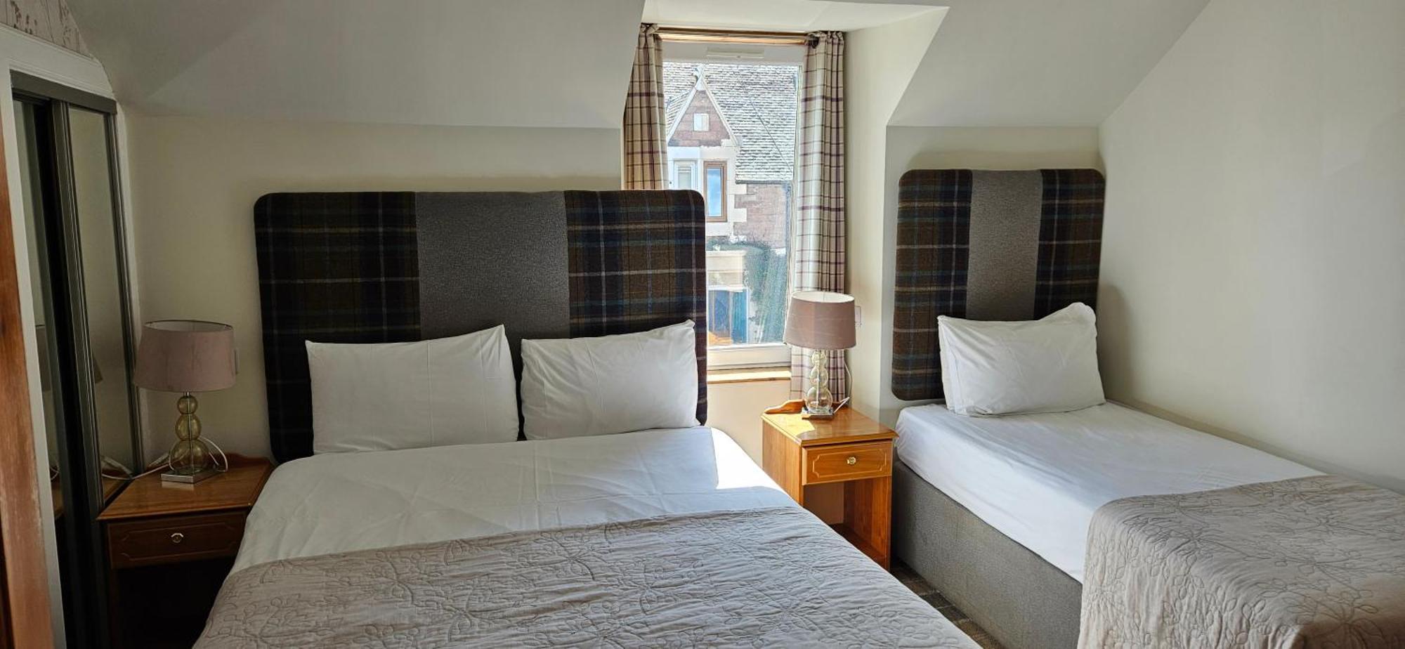Armadale Guest House Inverness Extérieur photo